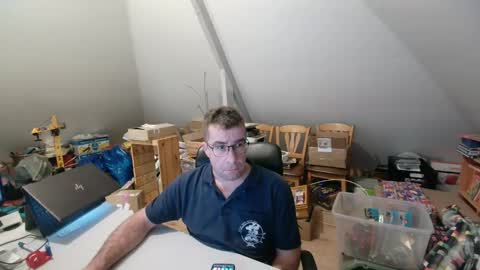 Snapshot of wammes85 chatting on December 4, 2024, 9:02 pm wammes online show from December 4, 2024, 9:02 pm