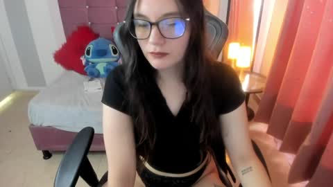 Snapshot of wanda_sg chatting on April 10, 2026, 5:50 pm Alexandra online show from April 10, 2026, 5:50 pm
