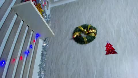 Snapshot of wandaloov chatting on December 2, 2025, 8:59 pm wanda online show from December 2, 2025, 8:59 pm