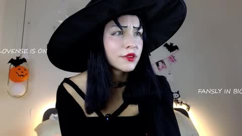 Betti online show from October 30, 2025, 2:40 pm