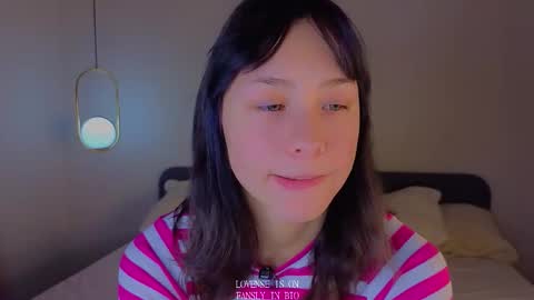 Betti online show from November 16, 2025, 1:22 am