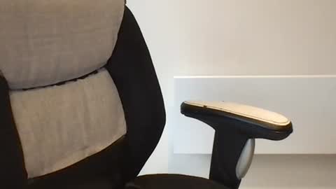 Snapshot of wangotaj chatting on October 19, 2025, 4:07 pm wangotaj online show from October 19, 2025, 4:07 pm