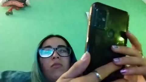 Snapshot of waningrosee chatting on January 3, 2025, 1:38 am Waningrose Lu online show from January 3, 2025, 1:38 am