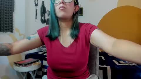 Snapshot of waningrosee chatting on January 7, 2025, 5:53 pm Waningrose Lu online show from January 7, 2025, 5:53 pm