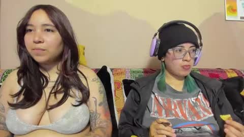 Snapshot of waningrosee chatting on September 16, 2025, 1:06 am Waningrose Lu online show from September 16, 2025, 1:06 am