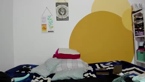 Snapshot of waningrosee chatting on November 12, 2025, 9:25 pm Waningrose Lu online show from November 12, 2025, 9:25 pm