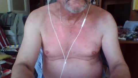 Tibo Love online show from June 21, 2026, 5:37 pm