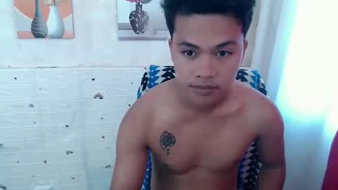 wanna_play069 online show from April 4, 2026, 8:01 am