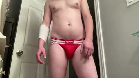 wannabbearr online show from December 4, 2025, 9:29 am