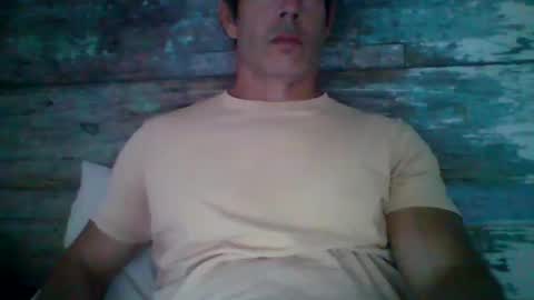 Snapshot of want_to_be_recognized chatting on March 24, 2026, 9:31 pm want_to_be_recognized online show from March 24, 2026, 9:31 pm