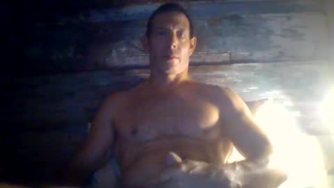 Snapshot of want_to_be_recognized chatting on May 3, 2026, 9:43 pm want_to_be_recognized online show from May 3, 2026, 9:43 pm