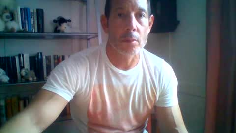 Snapshot of want_to_be_recognized chatting on July 6, 2026, 1:41 pm want_to_be_recognized online show from July 6, 2026, 1:41 pm