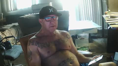 inittogetitin online show from November 9, 2025, 6:06 pm