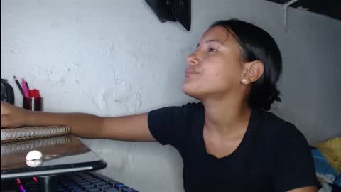 Snapshot of washbag14 chatting on January 12, 2026, 3:06 pm washbag14 online show from January 12, 2026, 3:06 pm