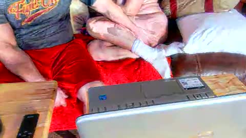 Snapshot of watchedging chatting on February 15, 2026, 3:42 pm Hereforfun online show from February 15, 2026, 3:42 pm