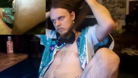 Snapshot of watchmegamer chatting on November 24, 2025, 4:23 am watchmegamer online show from November 24, 2025, 4:23 am