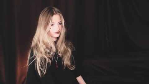 Snapshot of waterfallwoods chatting on November 12, 2025, 7:20 am waterfallwoods online show from November 12, 2025, 7:20 am