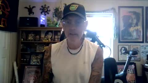 Snapshot of waterfire420 chatting on May 15, 2026, 10:39 pm waterfire420 online show from May 15, 2026, 10:39 pm
