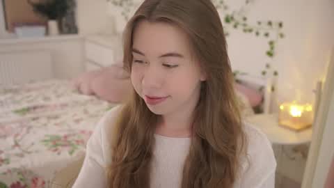 Snapshot of watermelon_sugar_ chatting on January 15, 2026, 2:32 pm Tess Pls support me with Can we reach 155 my favorite number online show from January 15, 2026, 2:32 pm