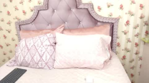 Milf Latina online show from March 25, 2026, 1:28 pm