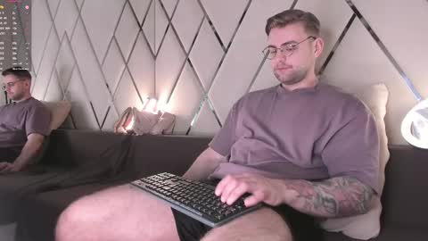 Snapshot of waynemiller_ chatting on February 13, 2026, 5:03 am Wayne online show from February 13, 2026, 5:03 am