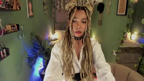 Wayuu Goddess  3 online show from January 16, 2025, 3:56 pm