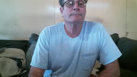 Snapshot of wbfarm chatting on November 25, 2025, 9:04 pm WB Farm online show from November 25, 2025, 9:04 pm