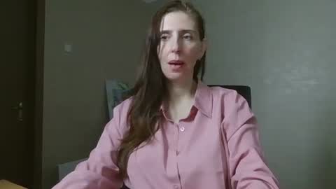 wCandiColexw online show from September 18, 2025, 6:48 am