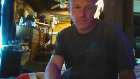 wcnmail24 online show from February 5, 2025, 11:28 pm