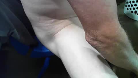 wcnmail24 online show from October 7, 2025, 11:35 pm