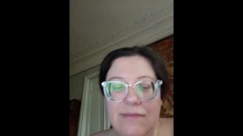 Marina online show from May 19, 2026, 4:02 pm