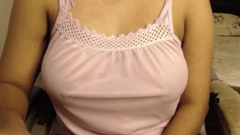 Snapshot of webshowxxx chatting on November 18, 2025, 10:31 am mina online show from November 18, 2025, 10:31 am