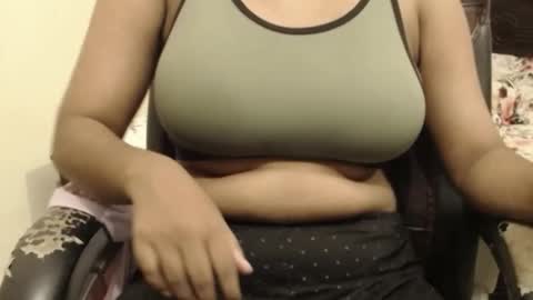 Snapshot of webshowxxx chatting on November 29, 2025, 3:48 pm mina online show from November 29, 2025, 3:48 pm