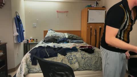 webslingxxxx online show from December 11, 2024, 9:01 pm