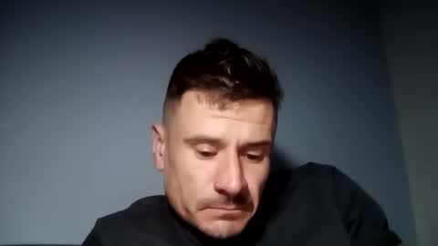 Snapshot of weci77 chatting on December 20, 2025, 8:49 pm weci77 online show from December 20, 2025, 8:49 pm