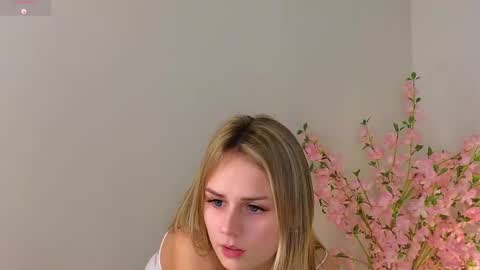 Im Wendy online show from February 18, 2025, 3:31 am