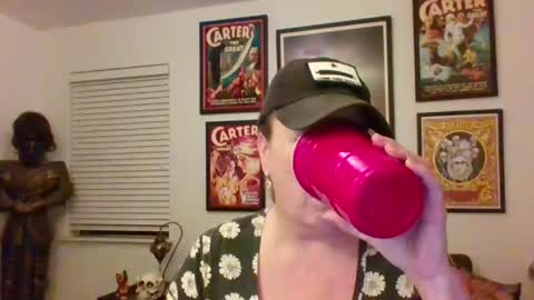 WendyCU online show from October 22, 2025, 1:39 am