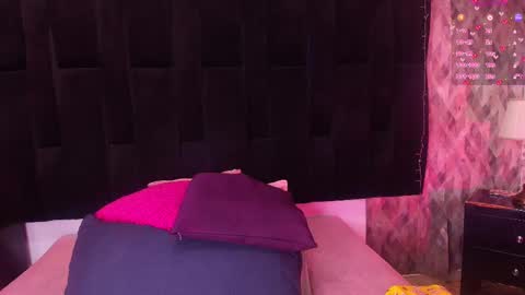 Snapshot of wensheng_ chatting on November 6, 2025, 7:15 pm WEN SHENG online show from November 6, 2025, 7:15 pm