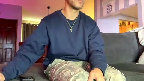 Topjitt online show from November 11, 2025, 3:34 pm