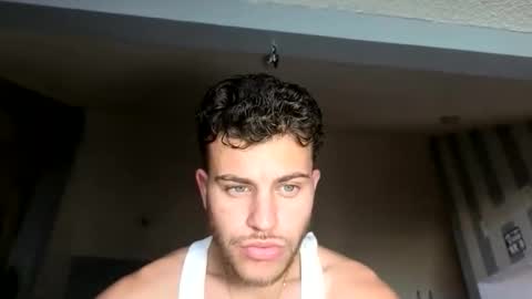 Snapshot of wentbrokeonstrippers chatting on March 21, 2026, 3:15 pm Topjitt online show from March 21, 2026, 3:15 pm