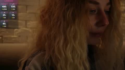 Snapshot of weshowsex chatting on March 7, 2026, 5:10 pm WeShowSex online show from March 7, 2026, 5:10 pm