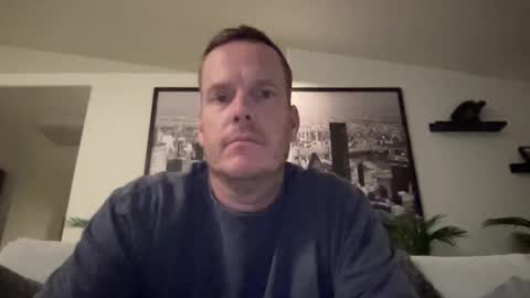 westcoastguy213 online show from October 8, 2025, 4:32 am