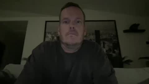 westcoastguy213 online show from October 10, 2025, 2:43 am