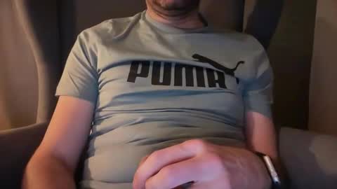 wet_adidasboy online show from November 5, 2025, 9:26 pm