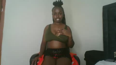 wet_coco online show from April 5, 2026, 9:56 pm