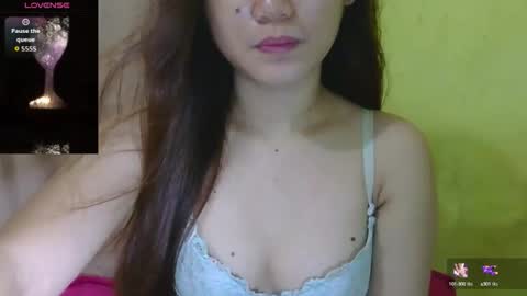 wet hornypussy online show from October 15, 2025, 3:23 pm