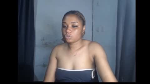 queen online show from December 19, 2024, 6:01 pm