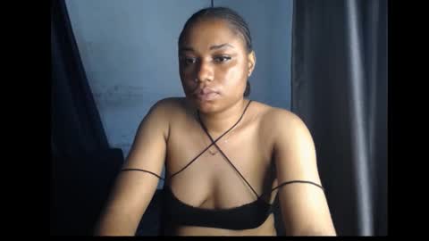 queen online show from December 28, 2024, 9:42 am
