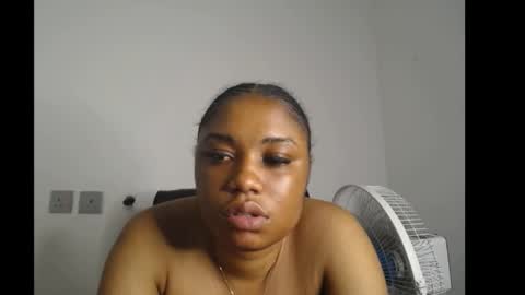 queen online show from December 31, 2024, 2:47 pm