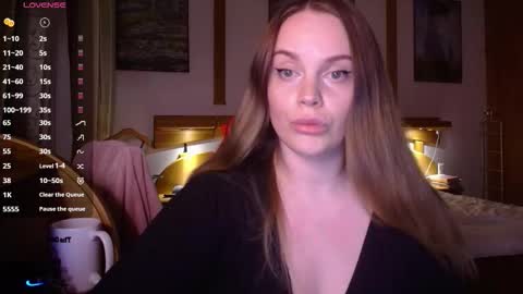 Lana online show from February 27, 2026, 6:08 pm